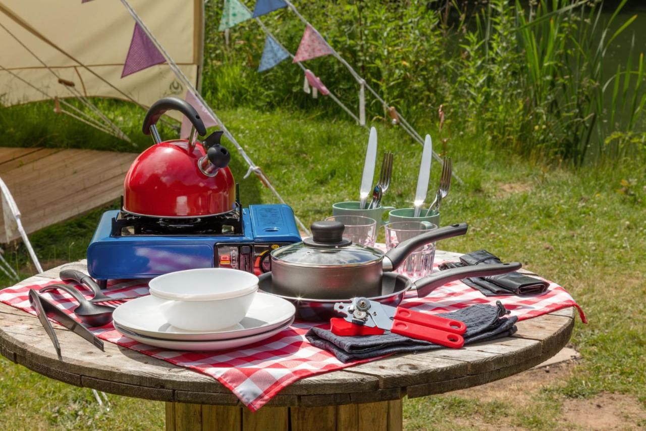 Lloyds Meadow Glamping Ξενοδοχείο Τσέστερ Εξωτερικό φωτογραφία